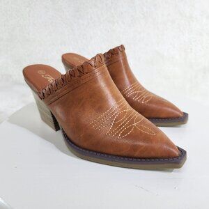 Western Cowgirl Boot Style Mules in Tan 3" Heels